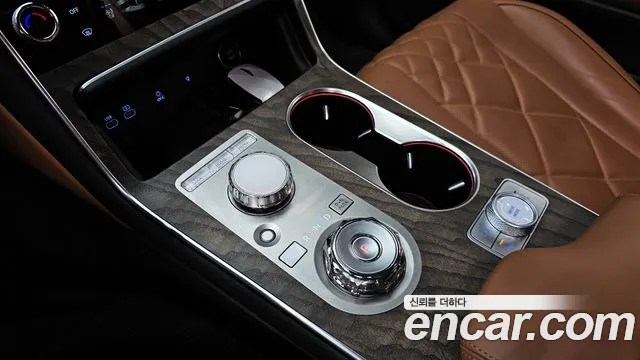 Genesis GV80 2.5T Бензин 2WD — Фото автомобиля 8