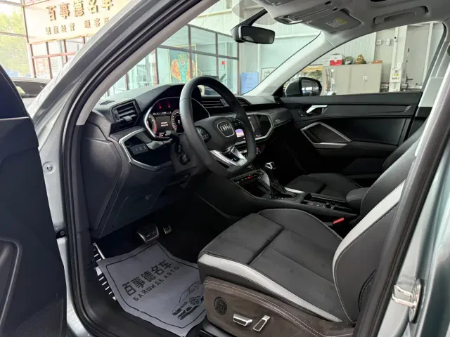 Audi Q3 — Фото автомобиля 4