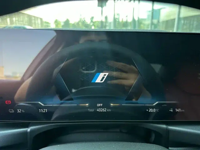 BMW i3 — Фото автомобиля 9