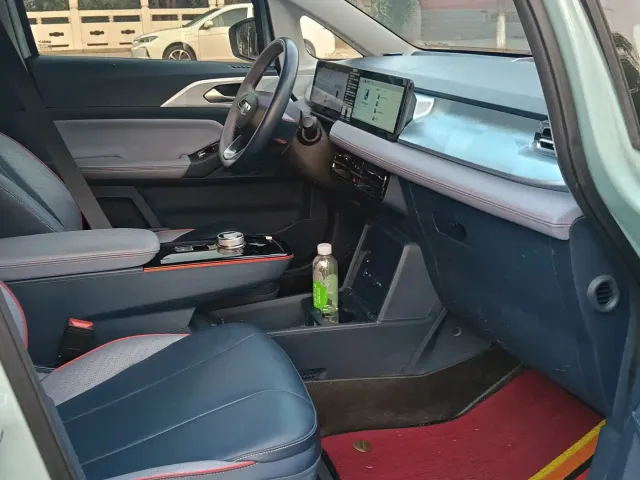 Geely Geometry E Firefly — Фото автомобиля 12
