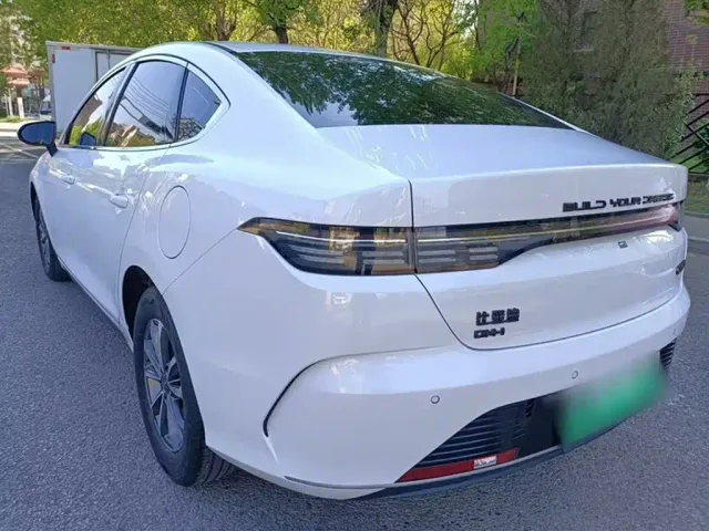 BYD Destroyer 05 — Фото автомобиля 3
