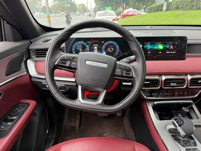 Jetour X70 Plus — Фото автомобиля 14