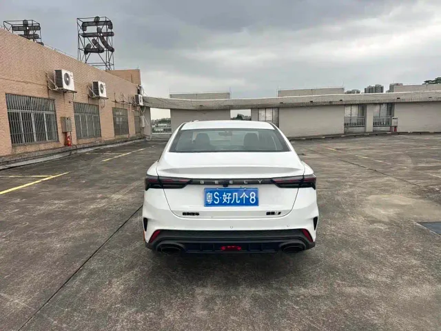 Geely Binrui — Фото автомобиля 8