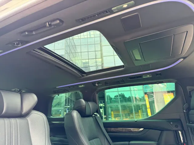 Toyota Alphard — Фото автомобиля 16