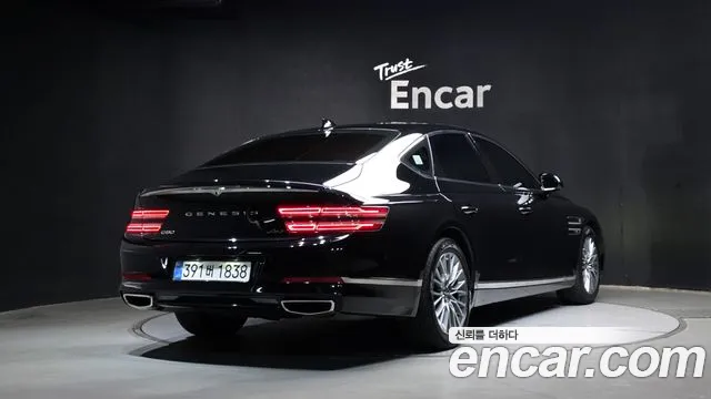 Genesis G80 RG3 — Фото автомобиля 2