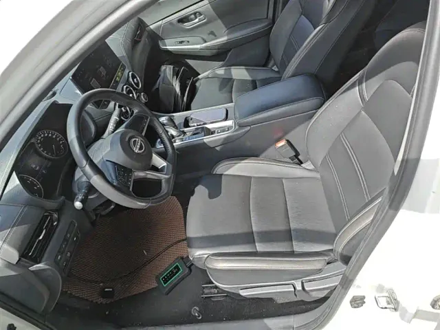 Nissan Sylphy — Фото автомобиля 14