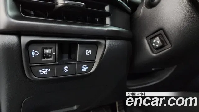 Hyundai Grandeur GN7 — Фото автомобиля 27