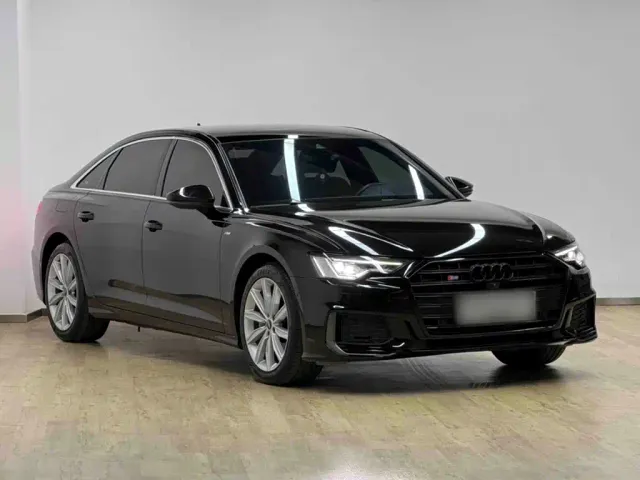 Audi A6L — Фото автомобиля 9