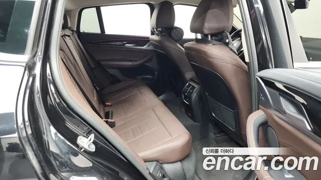 BMW X4 — Фото автомобиля 12