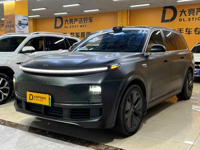 Фотография автомобиля — Li Auto L9