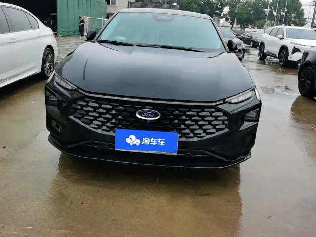 Ford Mondeo — Фото автомобиля 2
