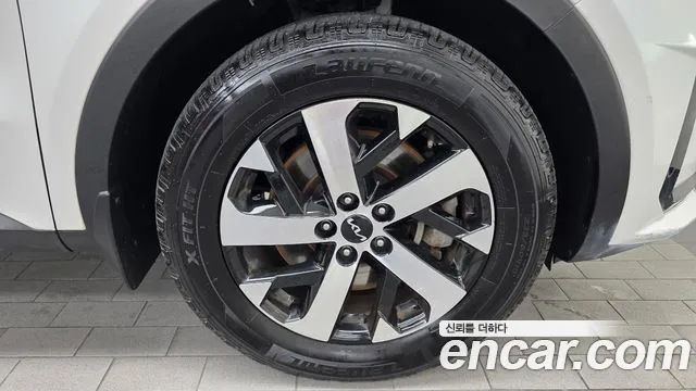 Kia Sorento Sorento 4-е поколение Бензин 2.5T 2WD — Фото автомобиля 18