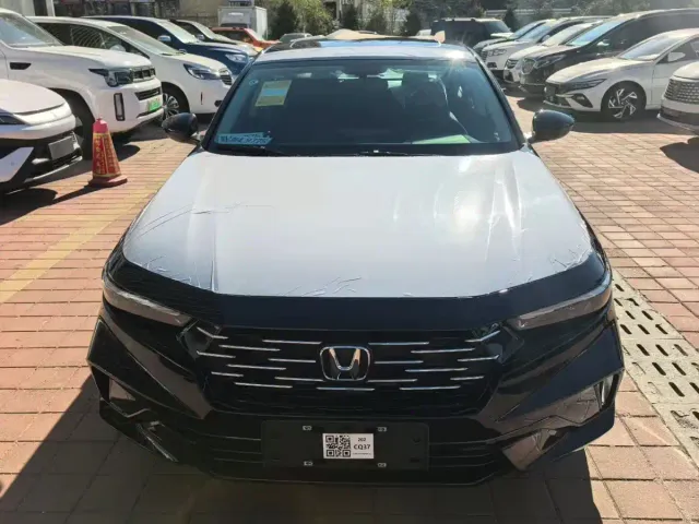 Honda Accord — Фото автомобиля 2