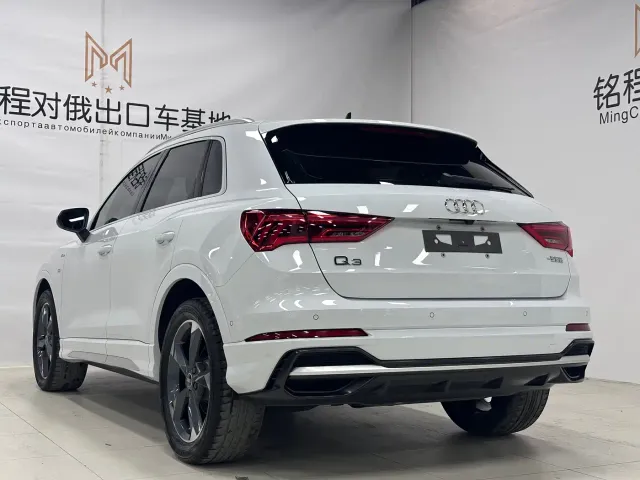 Audi Q3 — Фото автомобиля 6