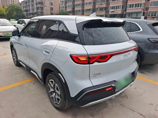 BYD Yuan UP — Фото автомобиля 4