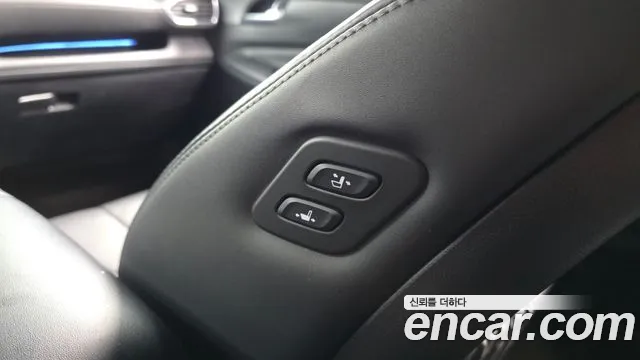 Hyundai Santafe Новый Santa Fe Дизель 2.2 4WD — Фото автомобиля 18