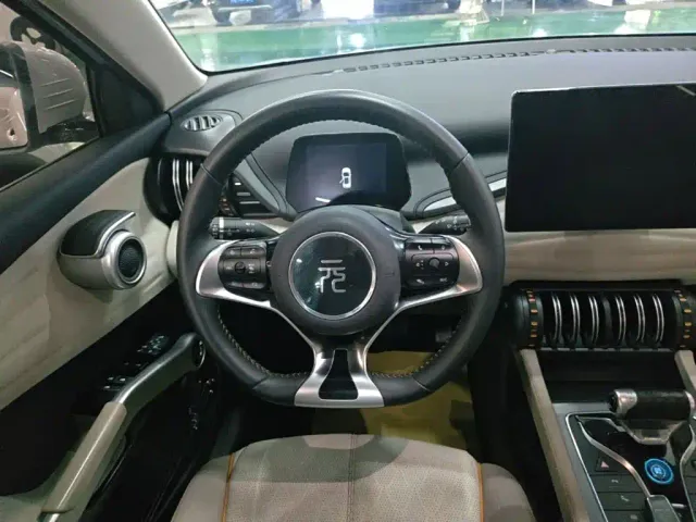 BYD Yuan PLUS — Фото автомобиля 10