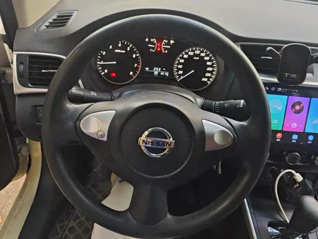 Nissan Sylphy — Фото автомобиля 15