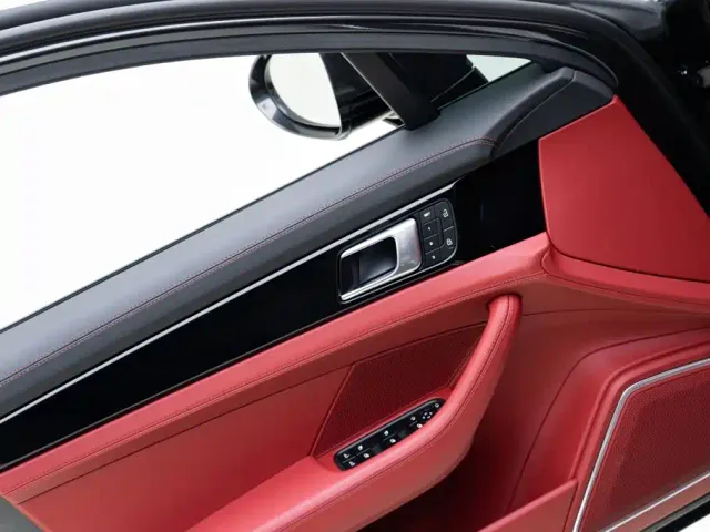 Porsche Panamera — Фото автомобиля 20
