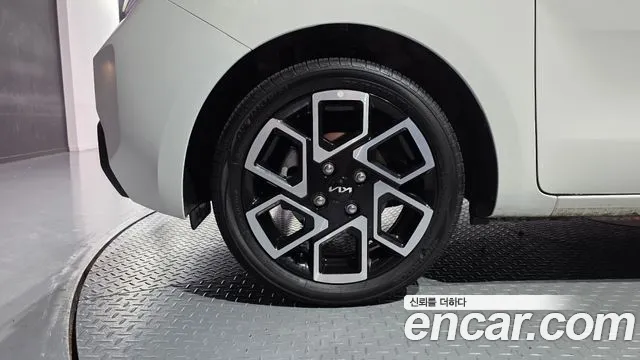 Kia RAY Новый Kia Ray Signature — Фото автомобиля 5