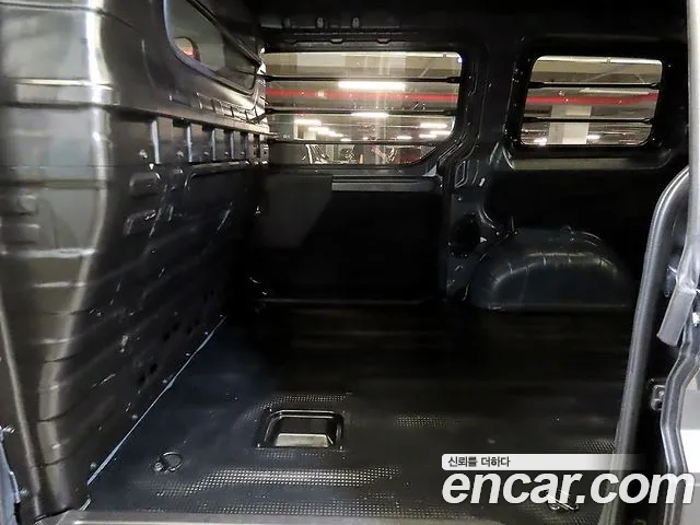 Hyundai Staria Staria Карго 3 места — Фото автомобиля 7