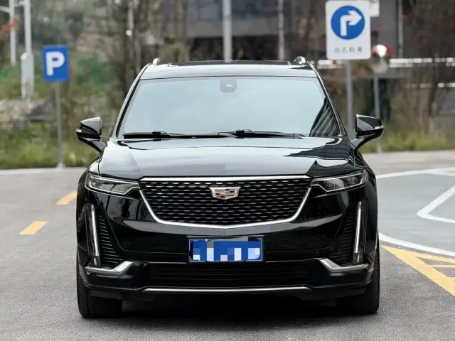 Cadillac XT6 — Фото автомобиля 2