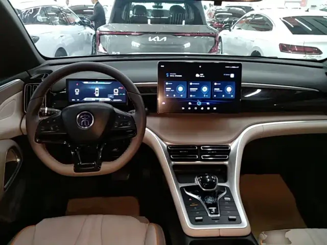 BYD Song Pro — Фото автомобиля 9