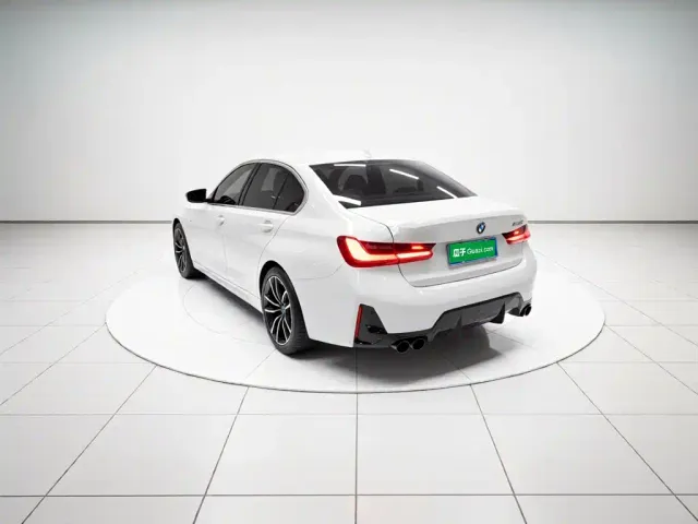 BMW 3 Series — Фото автомобиля 4