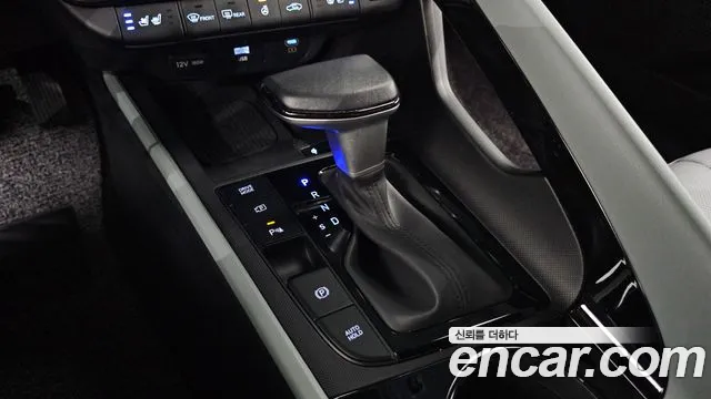 Hyundai AVANTE Новый Avante (CN7) — Фото автомобиля 9