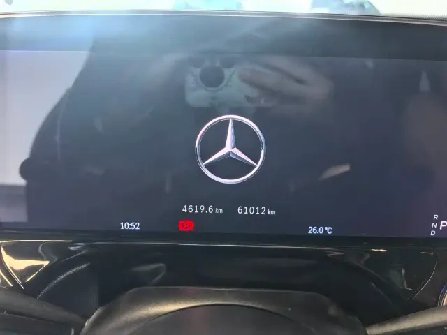 Mercedes-Benz E-Class — Фото автомобиля 7
