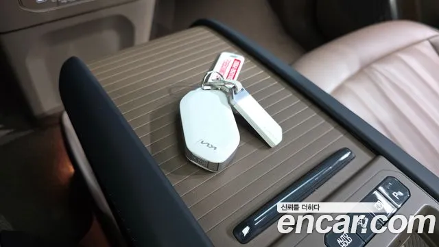 Kia EV9 — Фото автомобиля 27