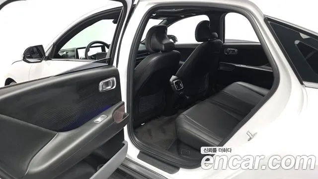 Hyundai Ioniq6 — Фото автомобиля 25