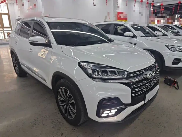Chery Tiggo 8 — Фото автомобиля 3