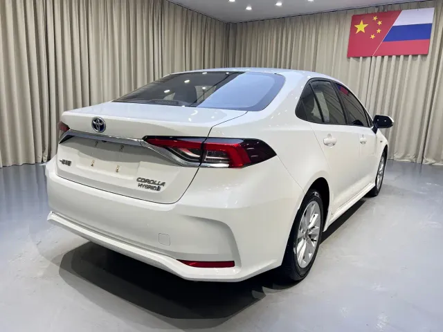 Toyota Corolla — Фото автомобиля 6