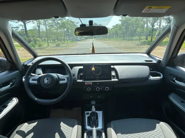 Honda Fit — Фото автомобиля 12