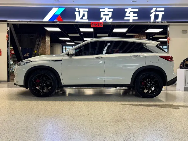 Infiniti QX50 — Фото автомобиля 2