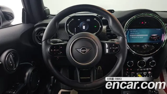 MINI Cooper Cooper Electric — Фото автомобиля 13