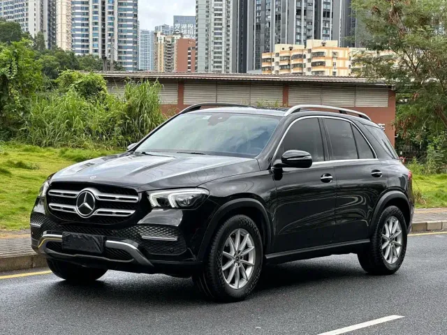 Фотография автомобиля — Mercedes-Benz GLE-Class
