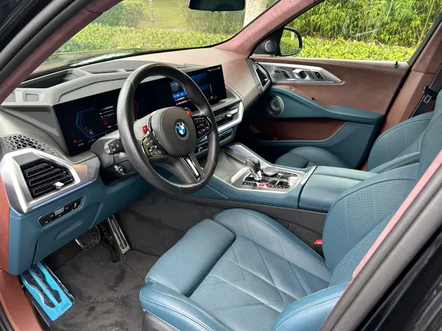 BMW XM — Фото автомобиля 8