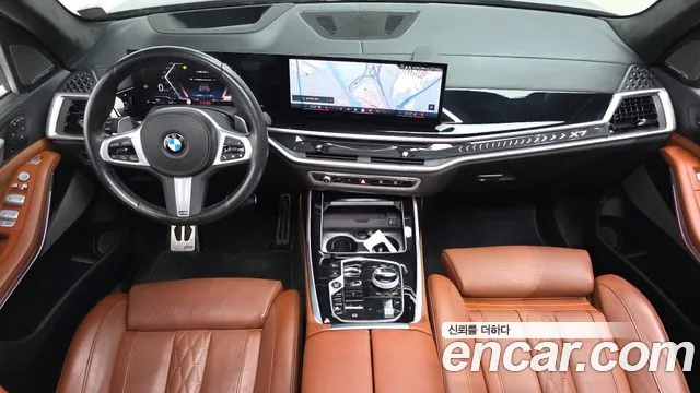 BMW X7 — Фото автомобиля 6
