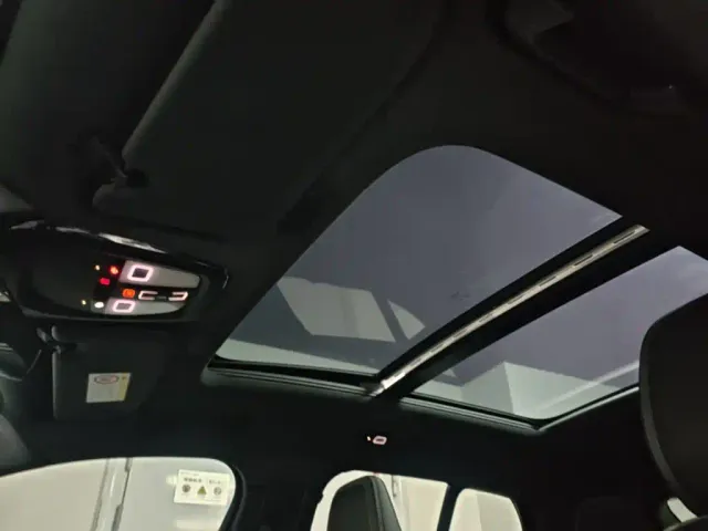 Volvo XC40 — Фото автомобиля 17