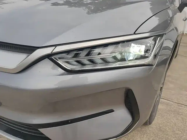 BYD Qin PLUS — Фото автомобиля 23