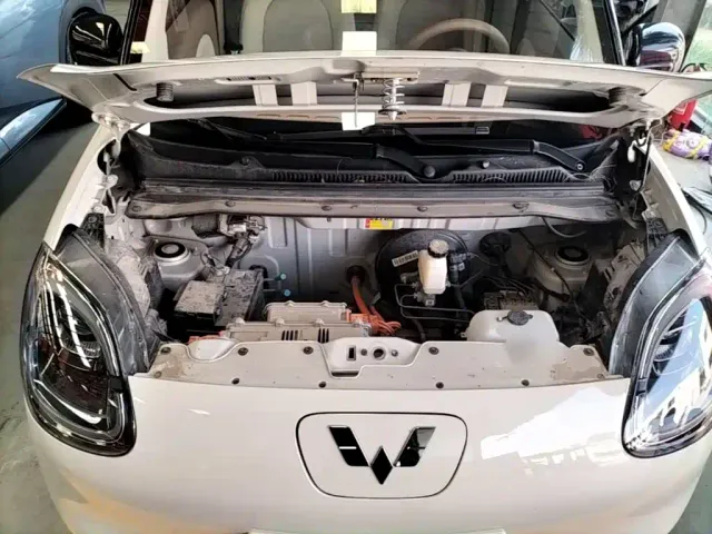 Wuling Hongguang Mini EV — Фото автомобиля 19