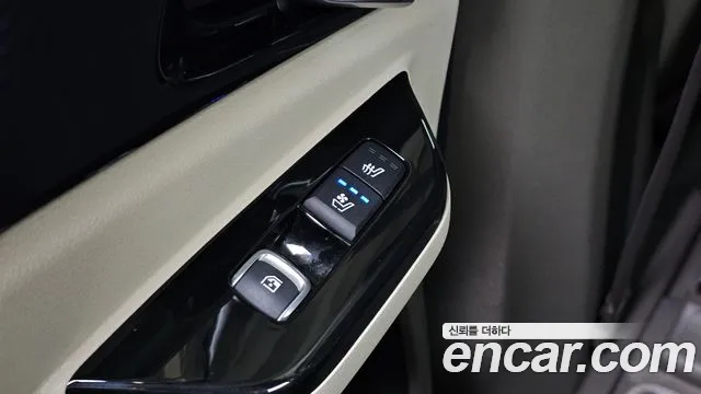 Kia Canival Carnival 4 поколение Бензин 9 мест Hi-Limousine — Фото автомобиля 23