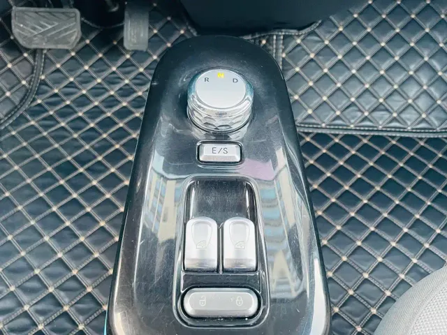 Changan Lumin — Фото автомобиля 25