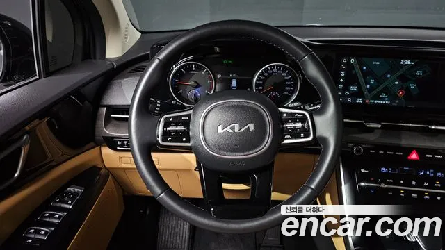 Kia Canival Carnival 4 поколение 9 мест Prestige — Фото автомобиля 13