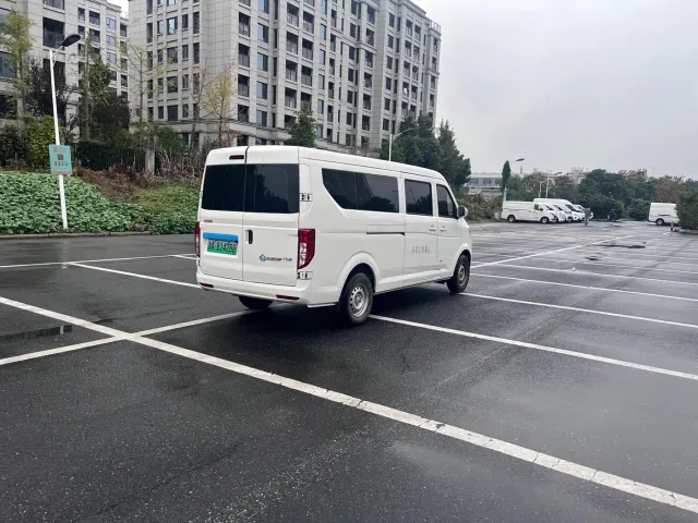 Changan Kuayue Kuayue Star V7 EV — Фото автомобиля 6