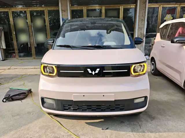 Wuling Hongguang Mini EV — Фото автомобиля 2