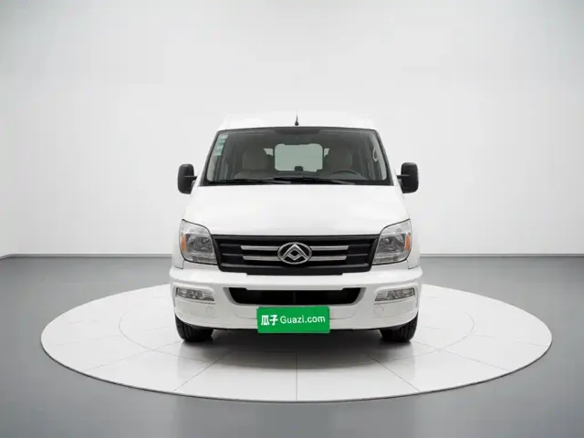 SAIC Maxus Xintu V80 2021 2.0T Manual Classic City Delivery King Short Wheelbase Medium Roof 3-seater — Фото автомобиля 22