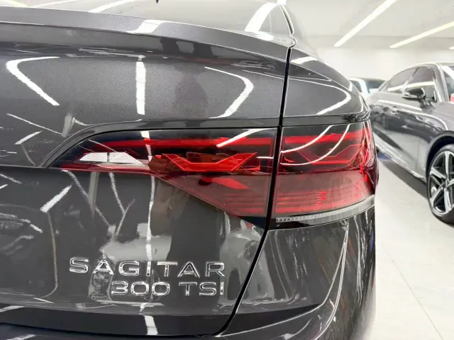 Volkswagen Sagitar — Фото автомобиля 20